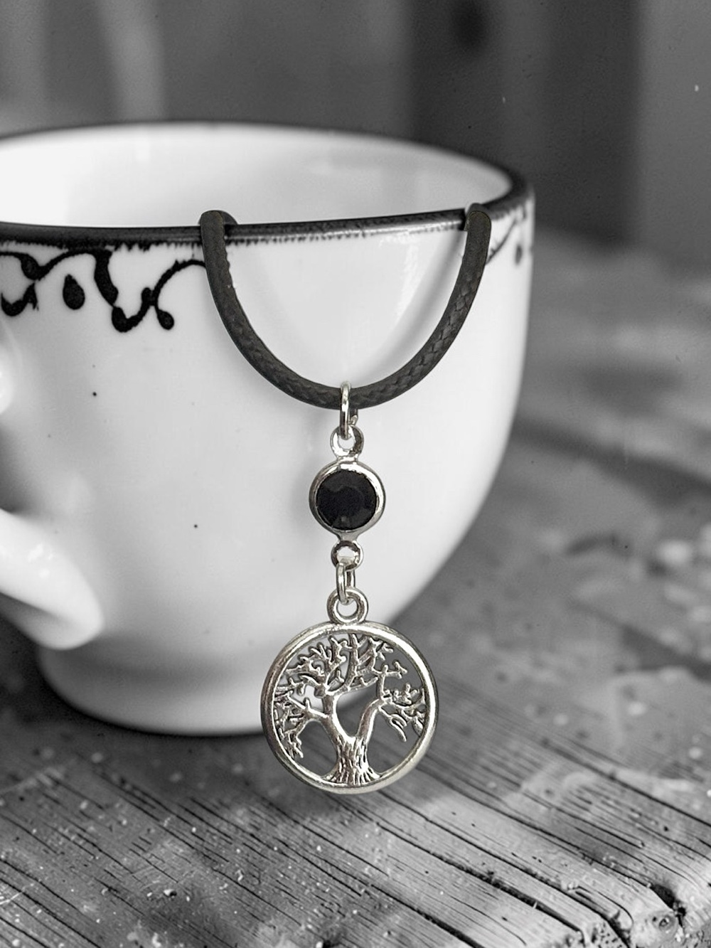 5 For $25💫Silver Tree of Life Pendant Necklace with Black Acrylic Gem Accent